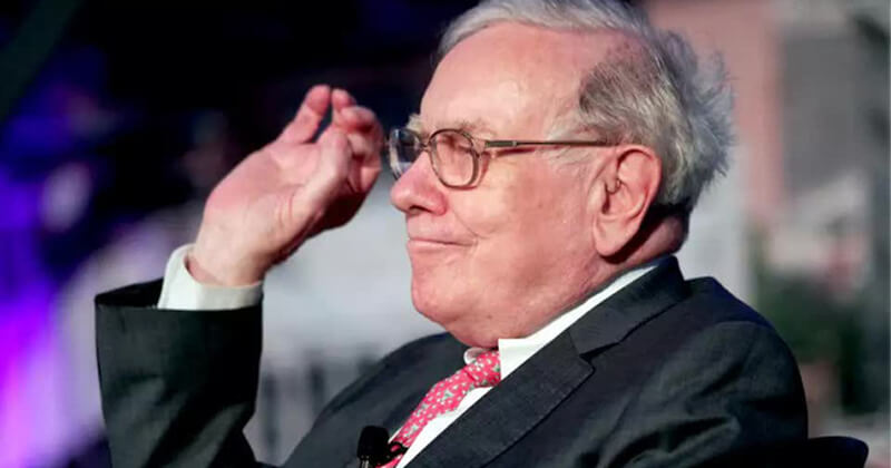The Legendary Investor Warren Buffet lost $340 million to a couple and the punishment for fraudsters