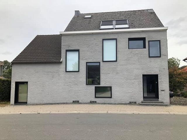 Bad Belgian Houses