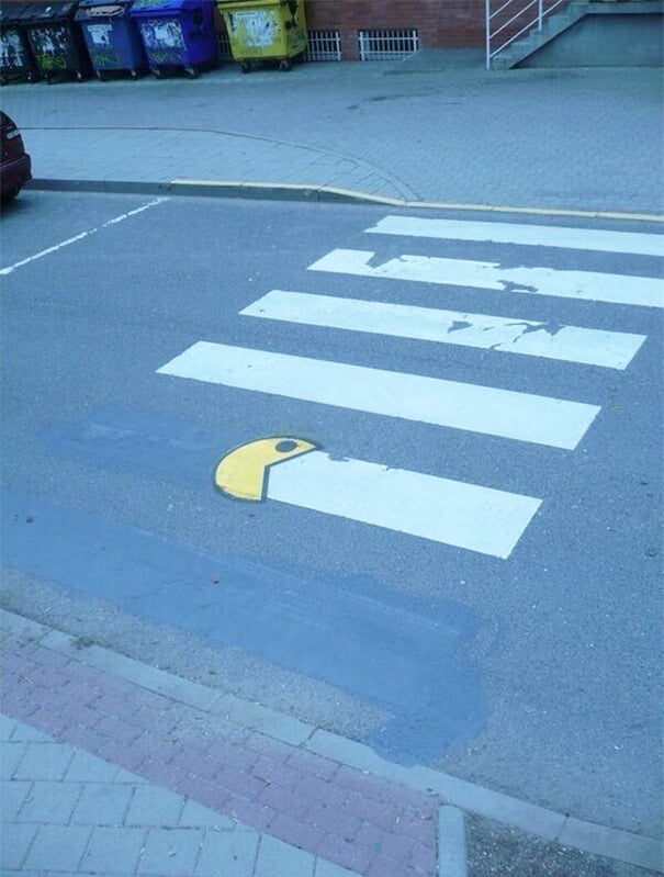 23 Hilarious Acts Of Vandalism And Creative