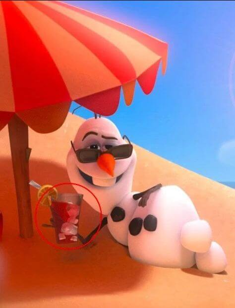 "Frozen" Olaf and his look-alike