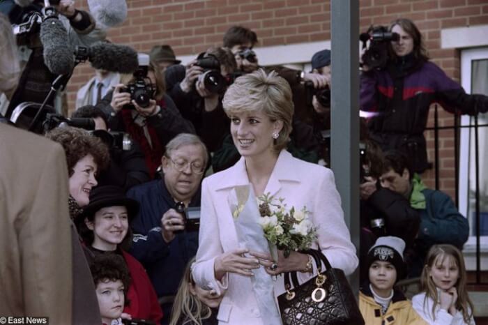 Princess Diana Photos, The smile of relief after the divorce