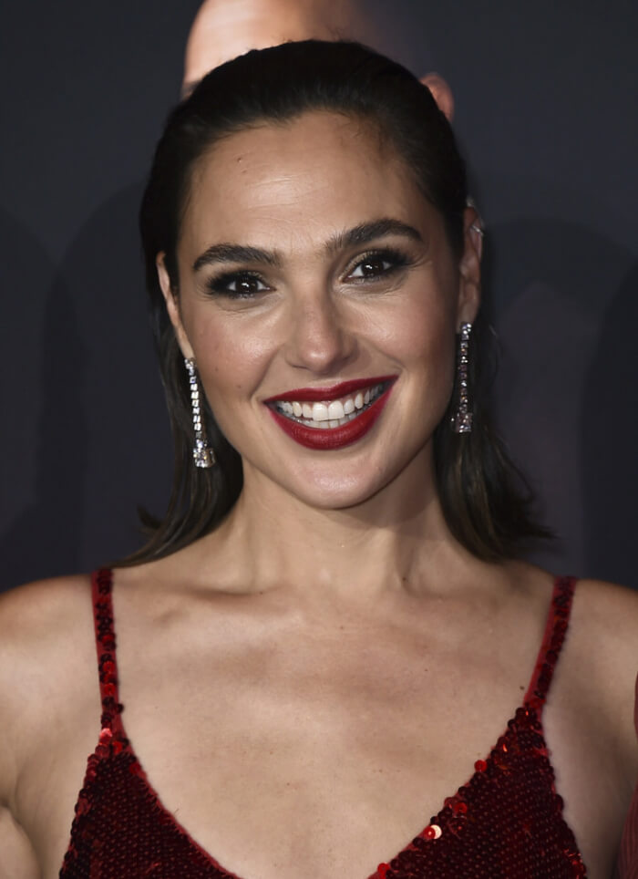 movie stars who revealed difficulties, Gal Gadot