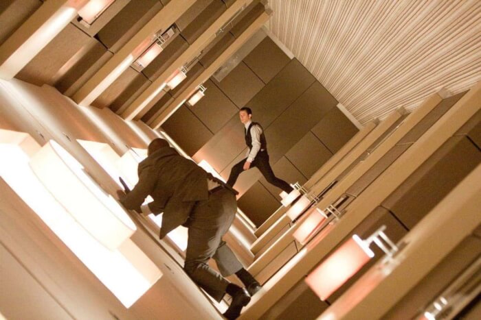 Awesome Movie Magic, Inception (2010), No CGI Was Used For The Fight Scene 3 squirrels movie