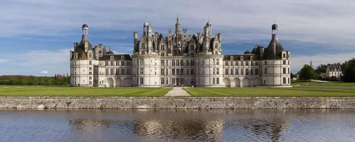 Beast's Castle In 'Beauty and the Beast' & France's Chateau du Chambord