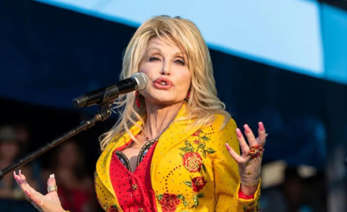 Celebrities In Their Seventies, Dolly Parton