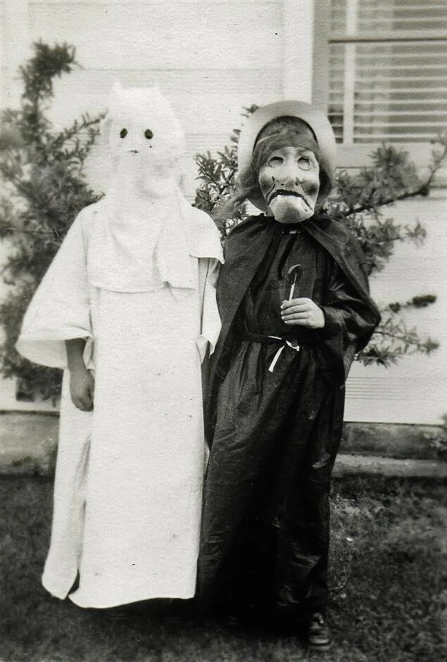 old school Halloween costumes