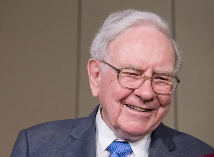 Celebrities Who Still Live In Their Hometown, Warren Buffett
