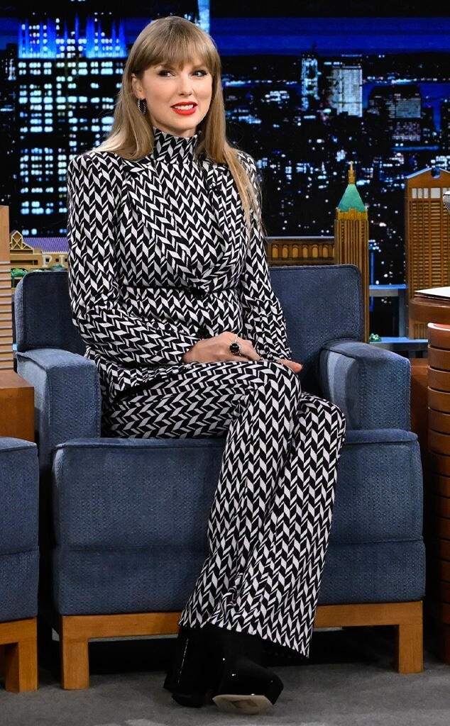 Taylor Swift On Jimmy Fallon 