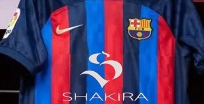 Gerard Piqué Wears Shakira Jersey