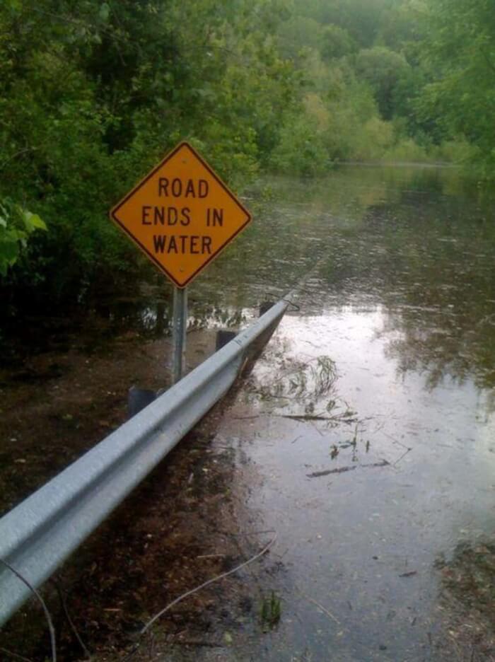 Funny And Genius Signs
