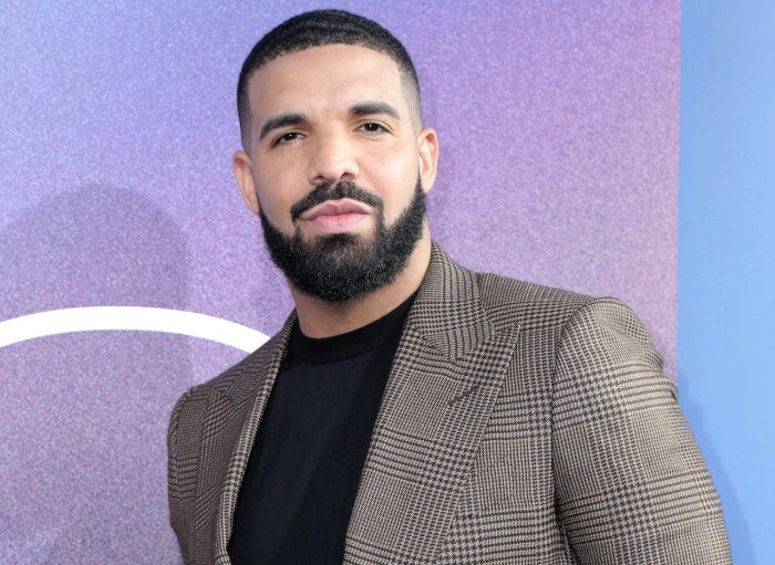 Celebrities Who Still Live In Their Hometown, Drake