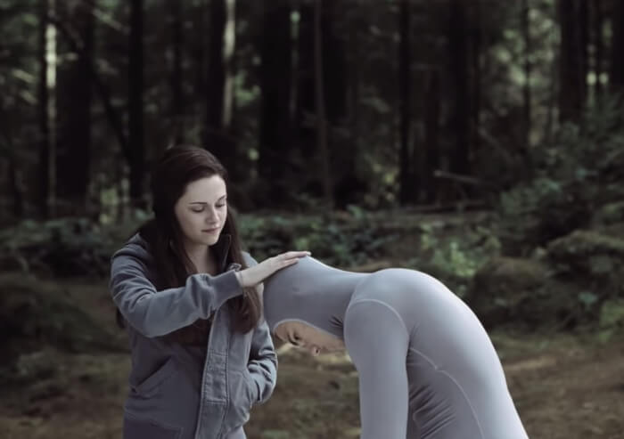 Bella Petting Jacob In His "Wolf" Form From the Set of the Twilight Films