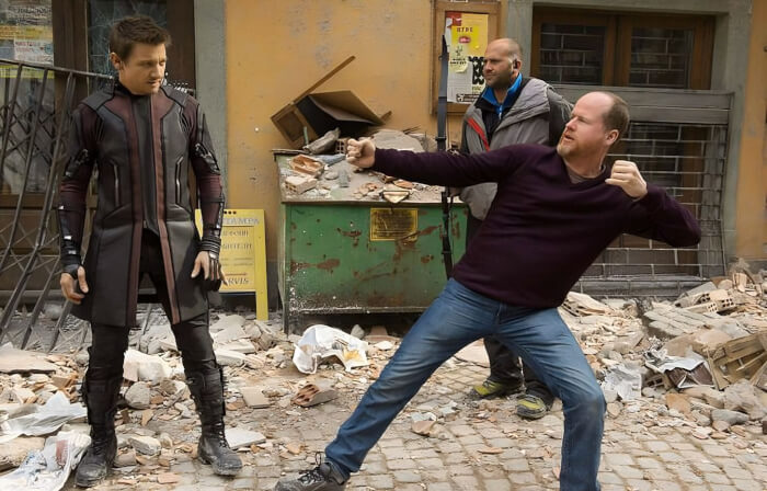 Joss Whedon shows Hawkeye how to shoot a bow