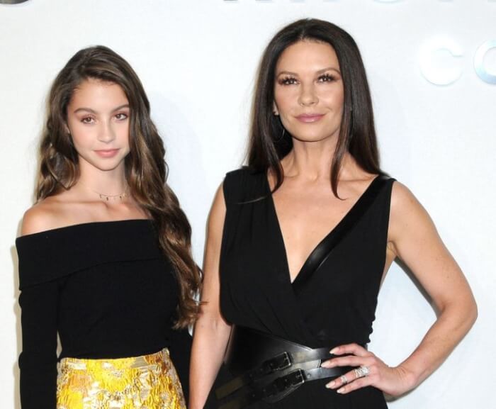 Celebrities Who Prove You Can't Stop Being A Mom Or Dad, Catherine Zeta-Jones with Carys