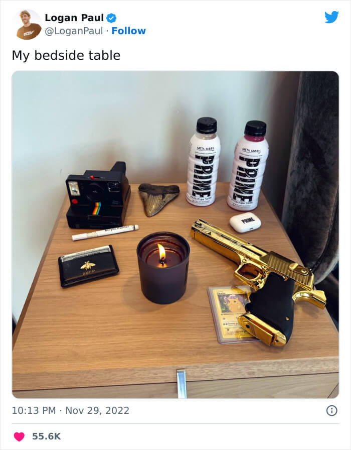 Elon Musk posted a photo of his bedside table