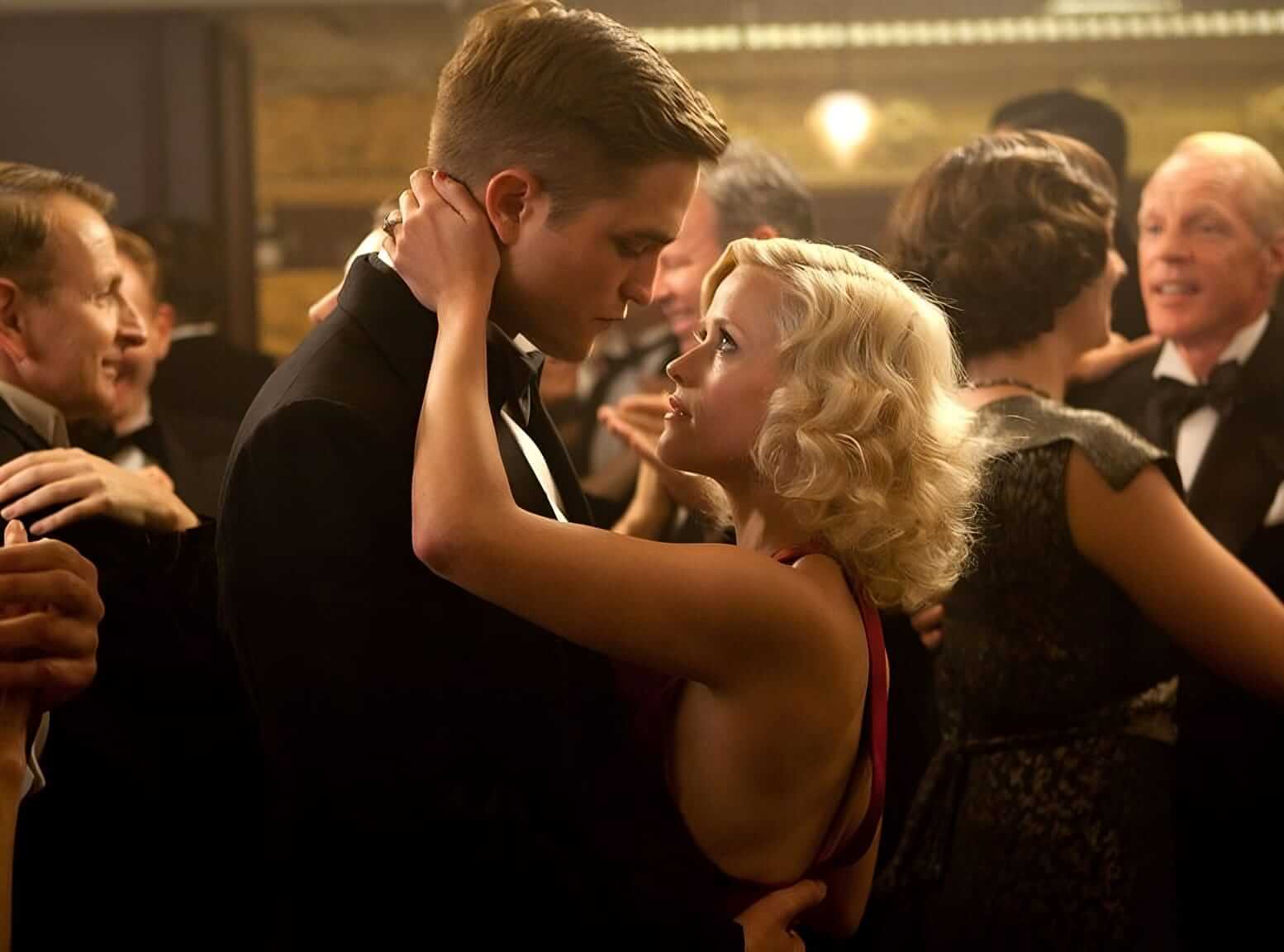 Robert Pattinson and Reese Witherspoon in Water for Elephants