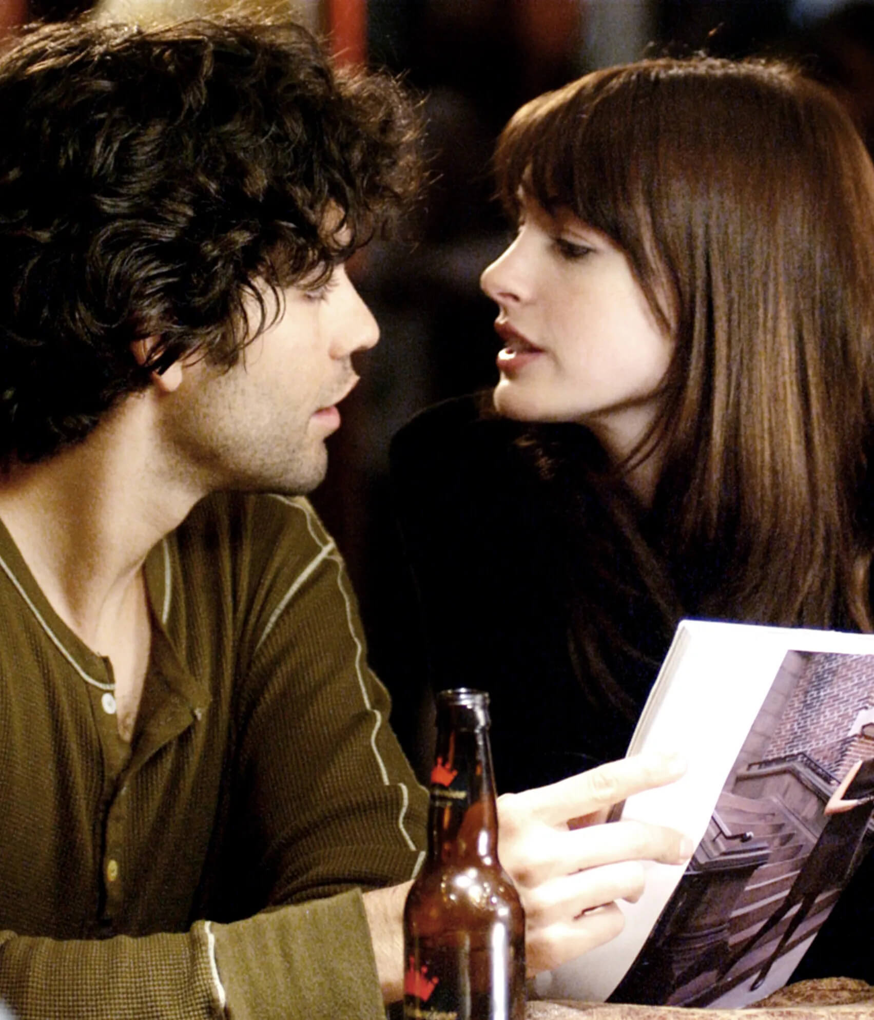 couples with zero chemistry Anne Hathaway And Adrian Grenier (The Devil Wears Prada)