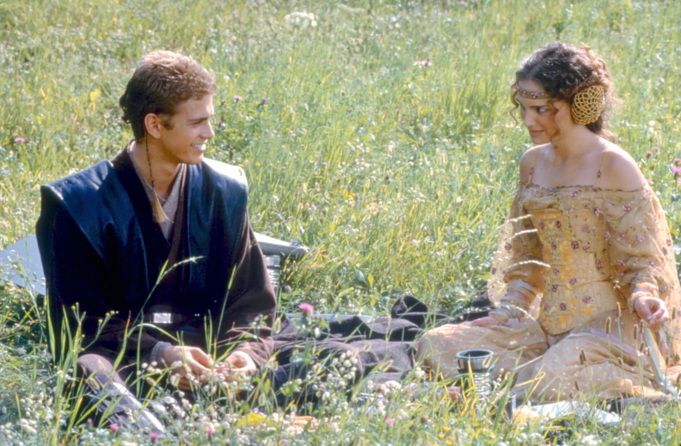 couples with zero chemistry Hayden Christensen And Natalie Portman (Star Wars: Episode II - Attack Of The Clones)