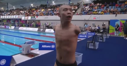 Armless Dynamo Shatters World Record: Watch the Graceful Triumph at Para Swim Worlds!