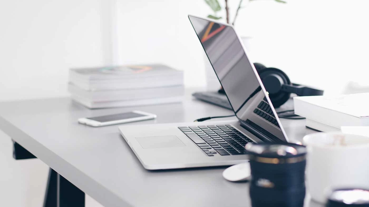 Perfect things in the world: Neat And Tidy Desk