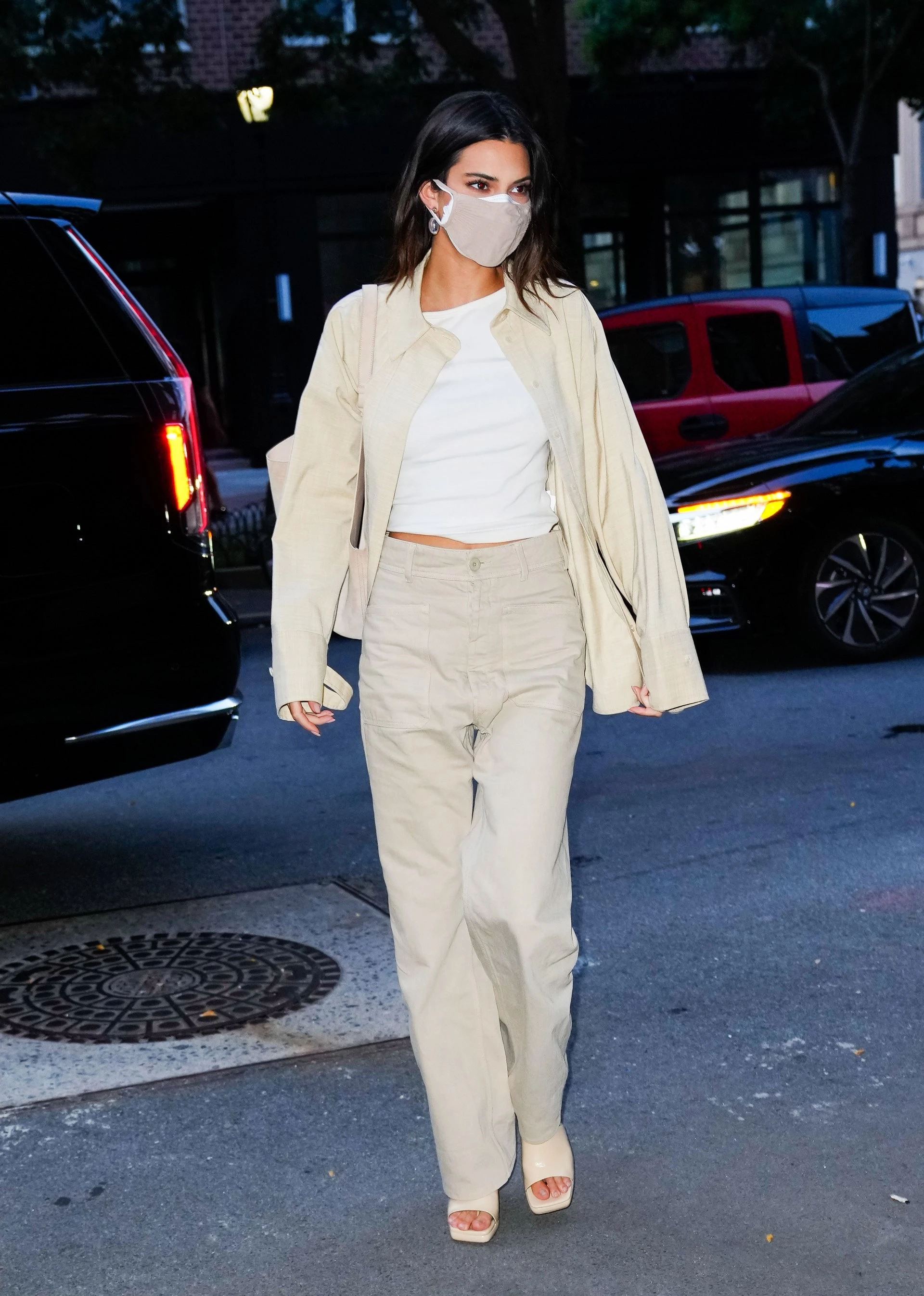 Kendall Jenner with street style