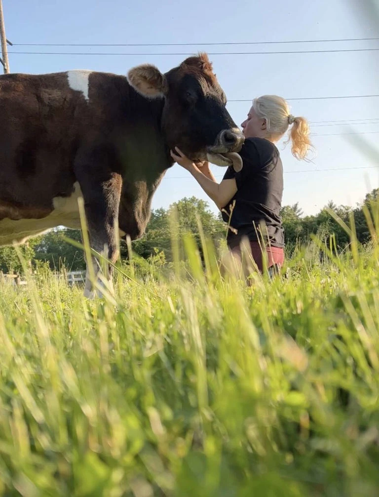 Blind Cow Helen Finally Finds Happiness