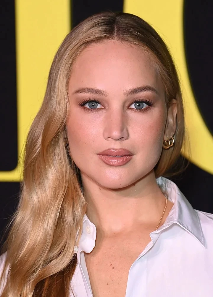 The Plastic Surgery Speculation Surrounding Jennifer Lawrence
