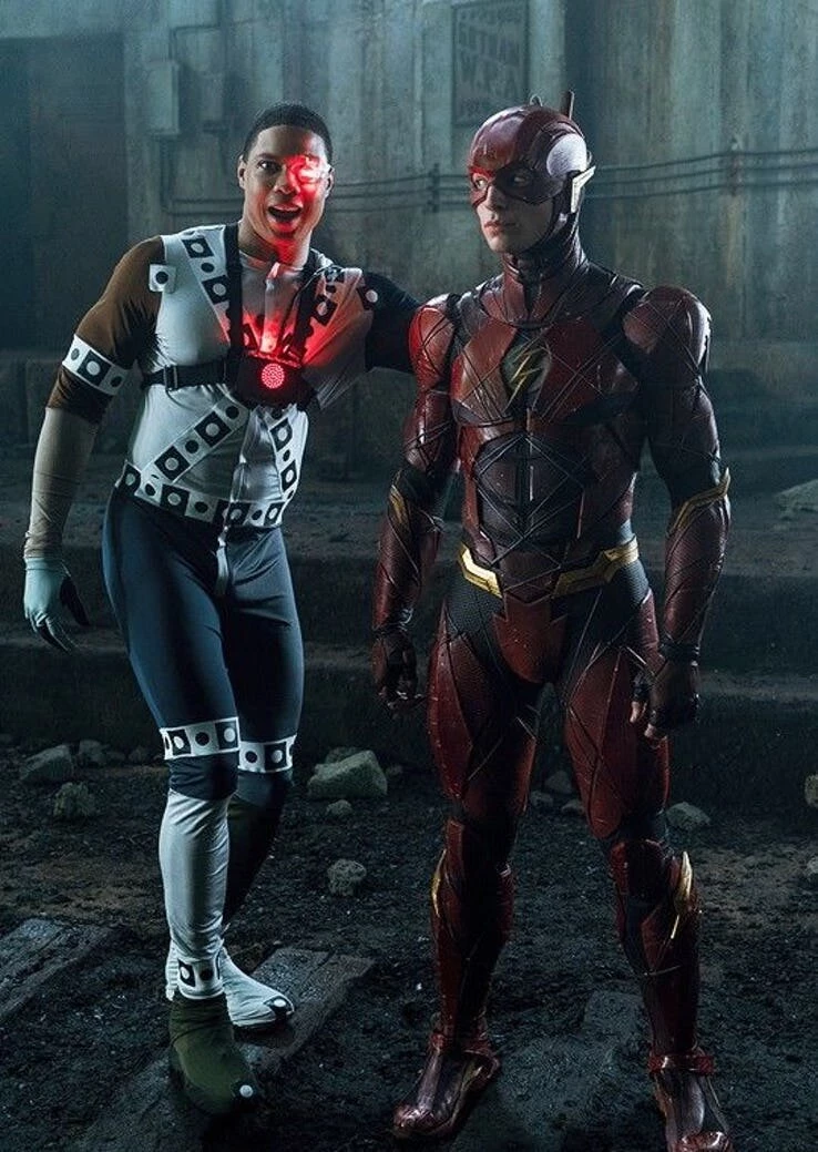 Superheroes (Cyborg and Flash) have fun