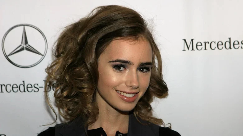 Lily Collins accepted her parents' divorce and accepted her past.