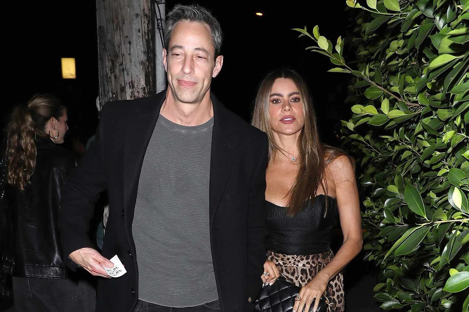 The Blossoming Romance: Sofia Vergara and Justin Saliman