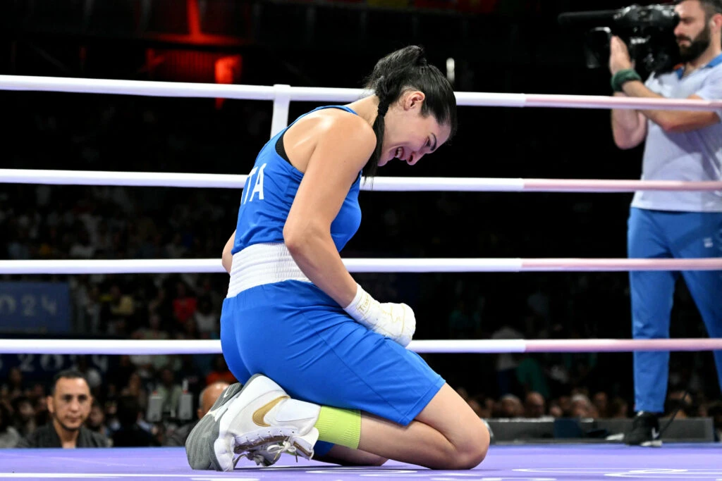 Italian Boxer Angela Carini Apologizes To Algeria'S Imane Khelif Amidst Olympic Controversy