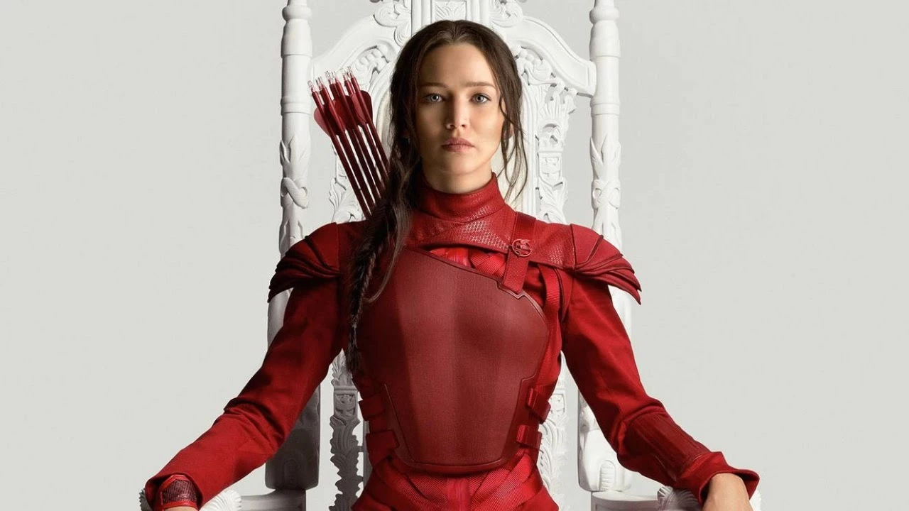 The Real Story Behind The Hunger Games' Unique Salute