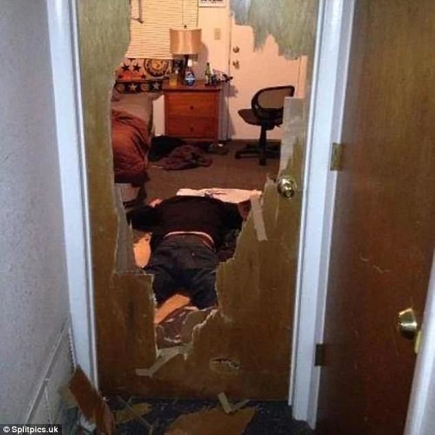 Too drunk to find the door knob