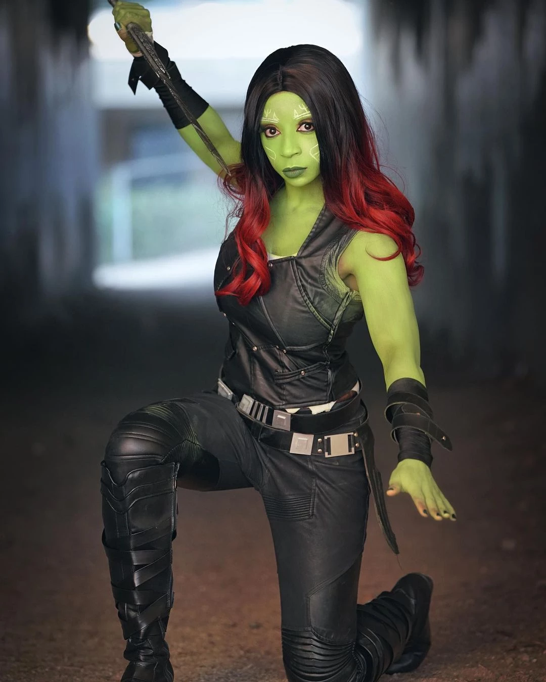Here’s Kriss In Her Gamora Cosplay. She Even Took Her Time To Apply The Green Makeup On Her Entire Body