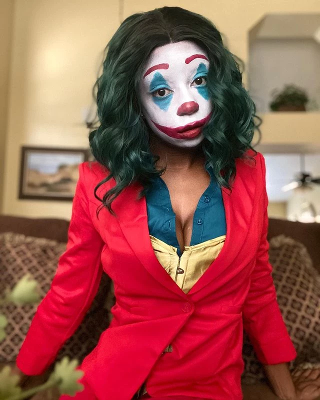 How Would You Rate This Joker Getup?